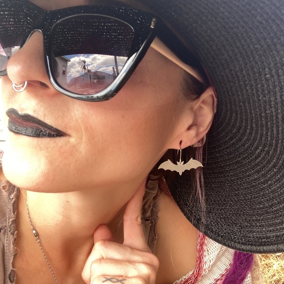 LAST ONE Halloween Bat Vampire Stainless Steel Earrings - Picture 3 of 7